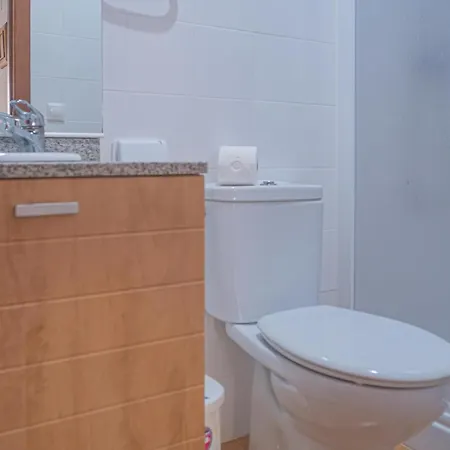 Apartamento Tranquilo En Conil Con Facil Aparcamiento Y Cerca De La Playa - Es-180-34 * Conil De La Frontera