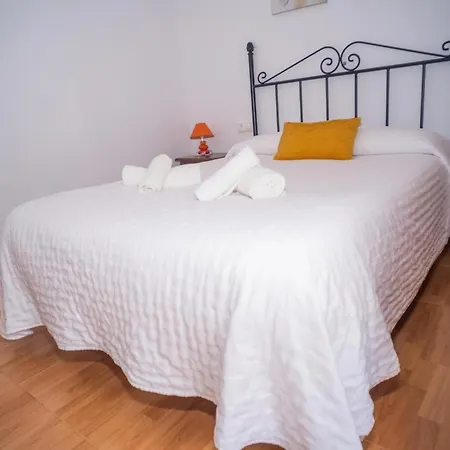 Apartment Apartamento Tranquilo En Conil Con Facil Aparcamiento Y Cerca De La Playa - Es-180-34 *