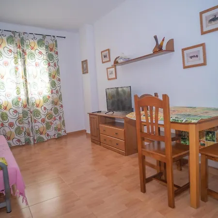Apartamento Tranquilo En Conil Con Facil Aparcamiento Y Cerca De La Playa - Es-180-34 * Conil De La Frontera